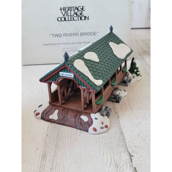 Dept 56 56561 Two Rivers Bridge Village accessory Xmas - Picture 4 of 5